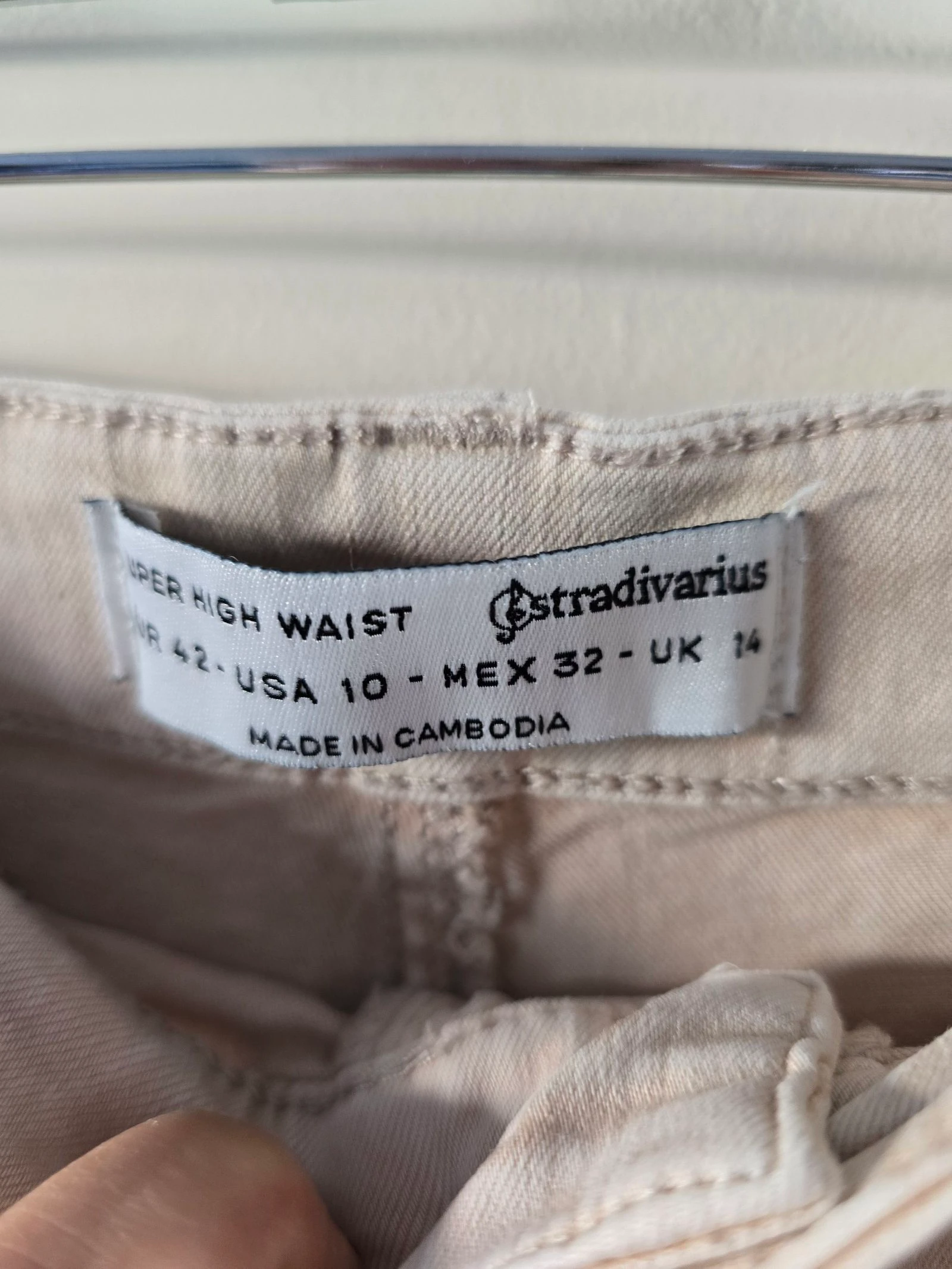 Beige denim pants by Stradivarius - size XL – photo 3
